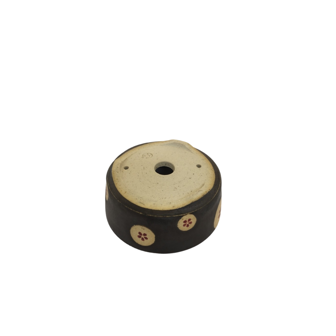 Shohin bonsai pot bruin met creme/rode bloemen rond 7cm